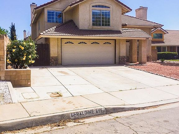 2nd image of 1146 E Geraldine Ave