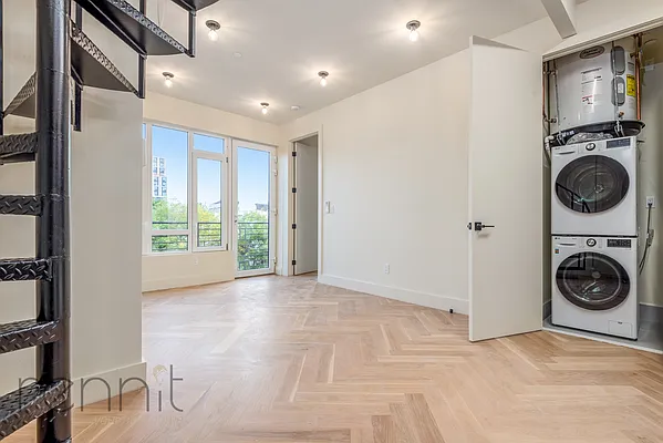 Rented by Rennit Inc. | media 2