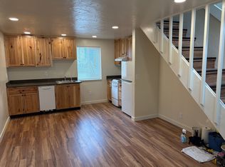 921 W 4th Ave #F, Eugene, OR 97402