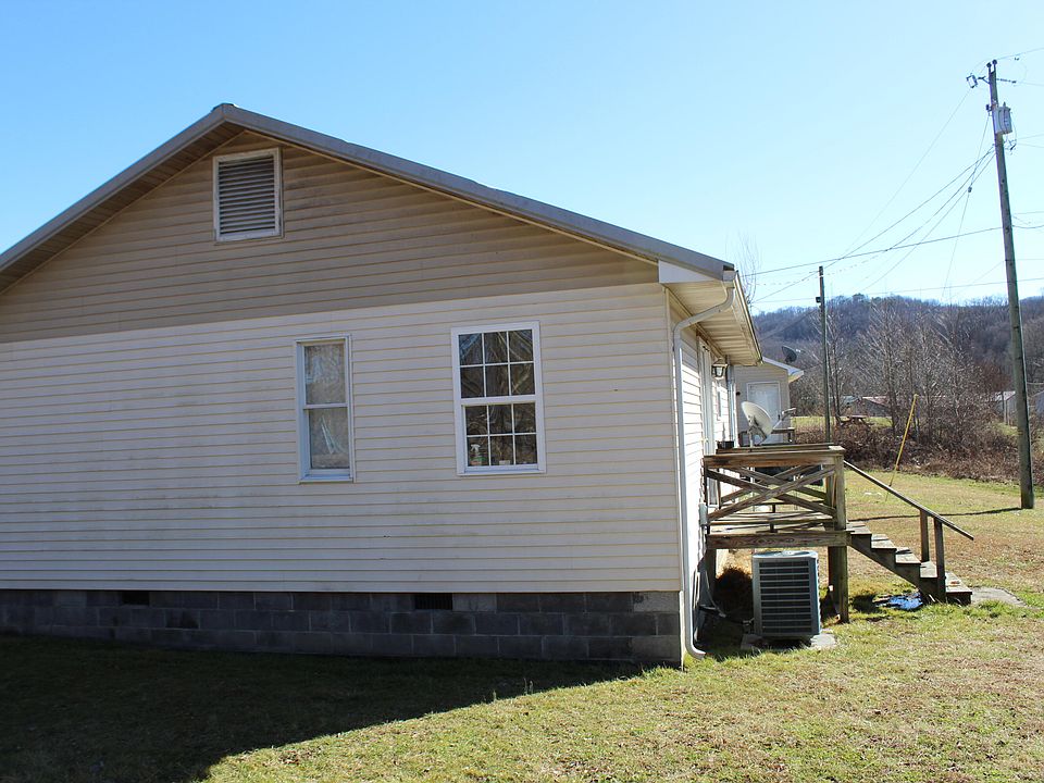 162 W Parker Ln, Middlesboro, KY 40965 Zillow