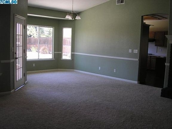 4th image of 5004 W Oriole Ave