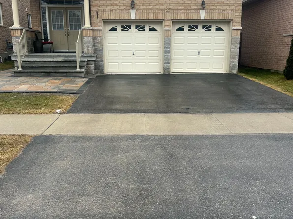25 Roma Dr #Basement, Whitby, ON L1P 0B4