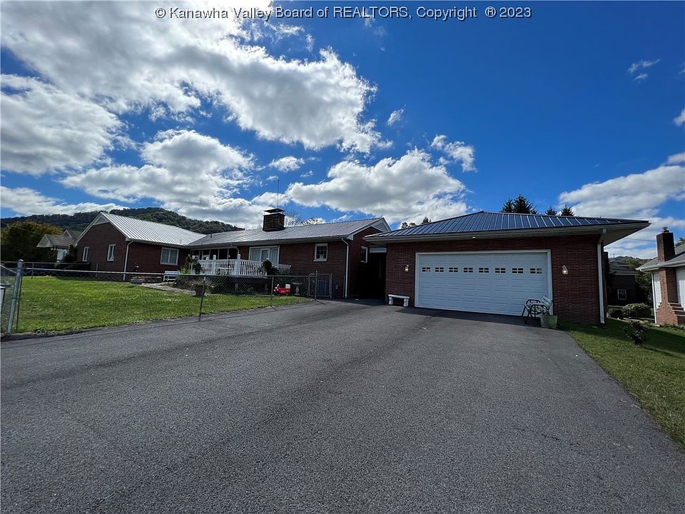 214 Madison Ave, Madison, WV 25130 Zillow