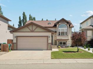 27 Firelight Way W, Lethbridge, AB T1J 4W1