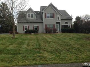 5 Foxchase Dr, Cohoes, NY 12047