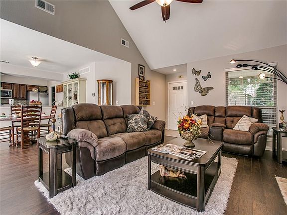 4th image of 2521 Cattail Ct