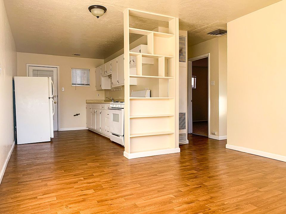 1st image of 3437 Eastern Ave SE #4