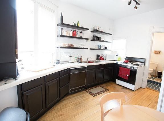 4th image of 3052 N Lincoln Ave APT 03F