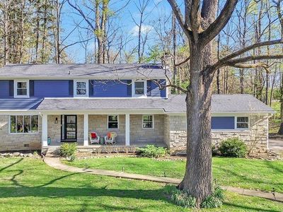 2715 E Bluff Ct, Bloomington, IN, 47401