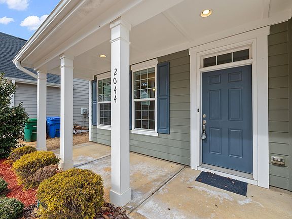 5th image of 2044 Travern Dr