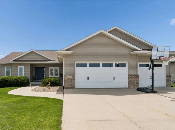 3215 Stanley Cup Dr, Marion, IA 52302
