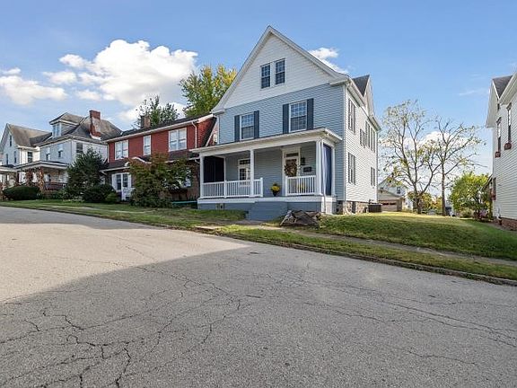 4th image of 440 Locust St