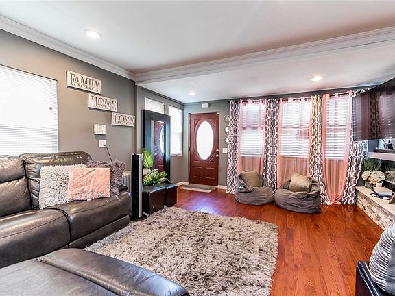 3rd image of 130-11 148th St
