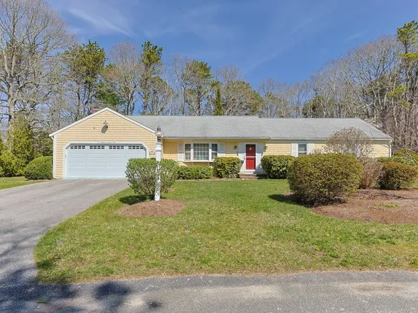 39 Shubael Gorham Rd, Barnstable, MA 02630