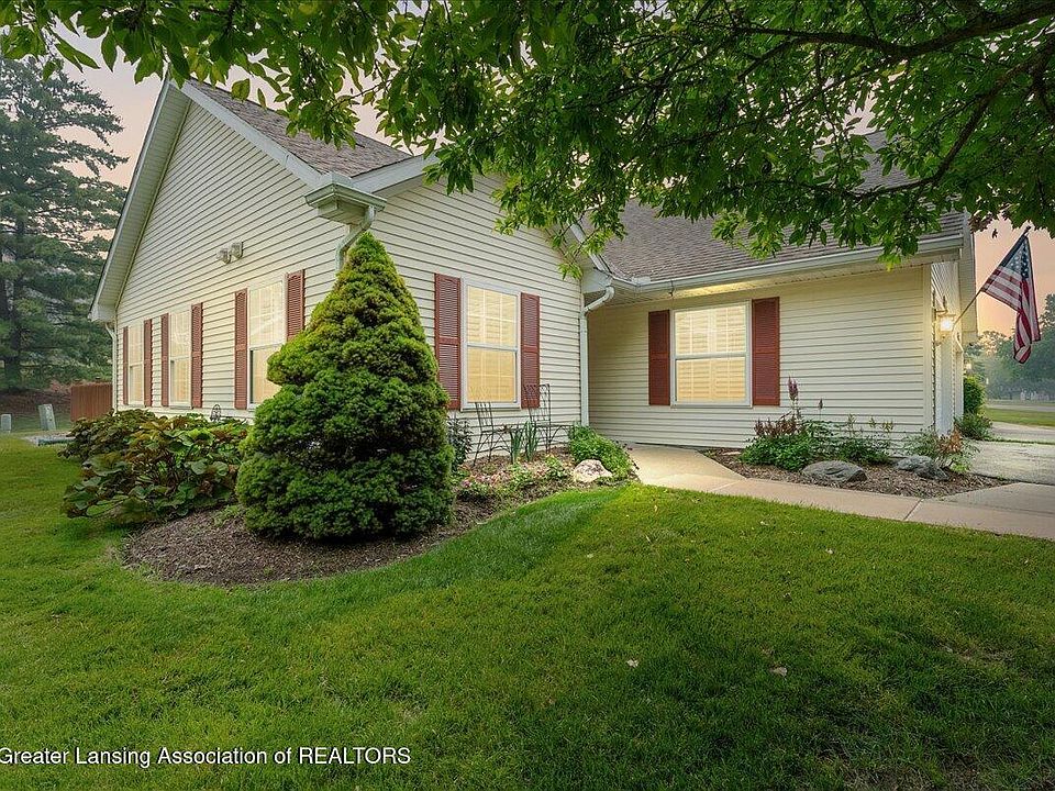 1st image of 880 Lenna Keith Cir