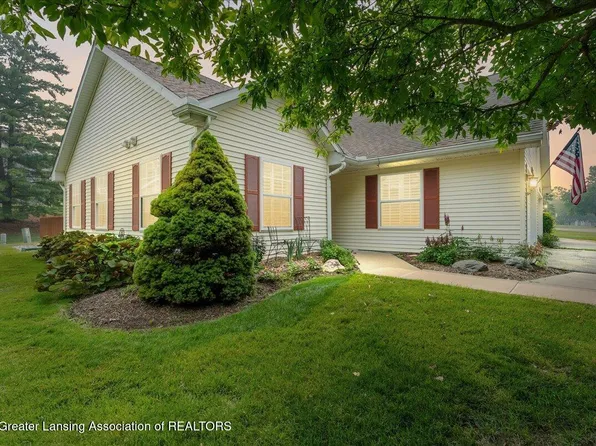 880 Lenna Keith Cir, East Lansing, MI 48823