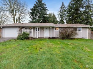 2872 SE Flaiz Ct, Pt Orchard, WA 98366