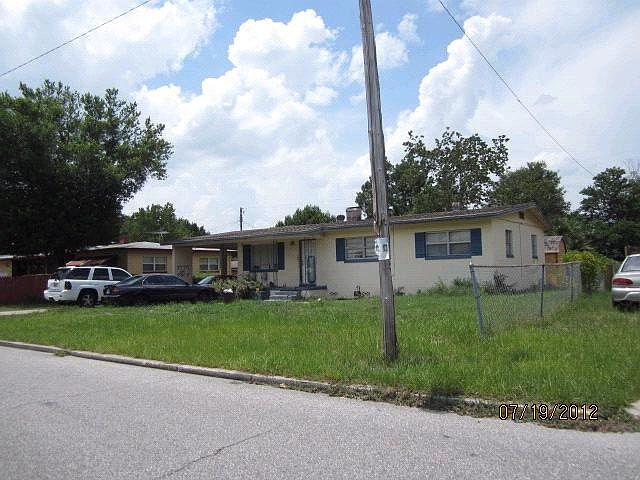 2nd image of 5705 Meridian Way