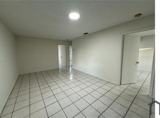 2354 NW 102nd St, Miami, FL 33147