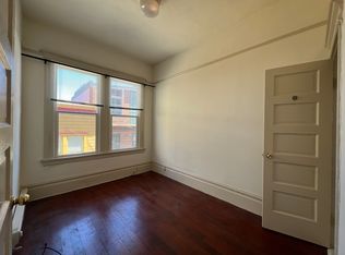 29 Hodges Aly, San Francisco, CA 94133