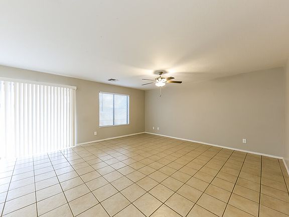 4th image of 12505 W Wells St