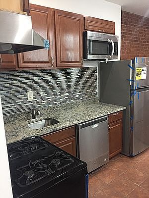 2nd image of 167 E 106th St APT 3E1