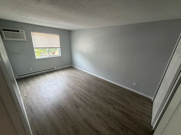 22 Washington Ave #11 — Photo 7