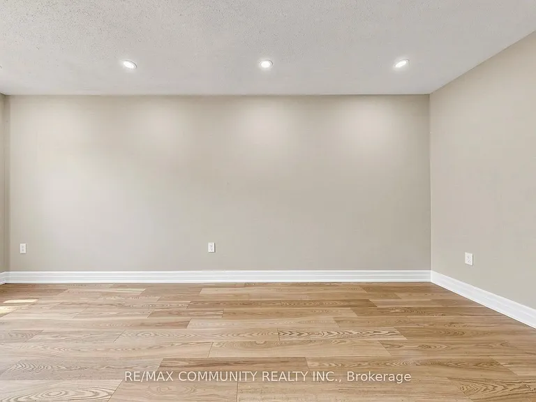 10 Red Fox Pl — Photo 9