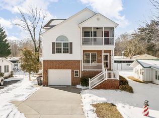 42161 Patuxent Dr, Mechanicsville, MD 20659