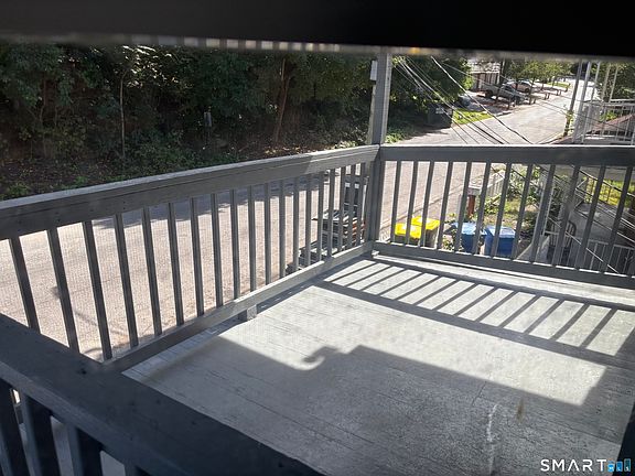 4th image of 199 Lincoln St