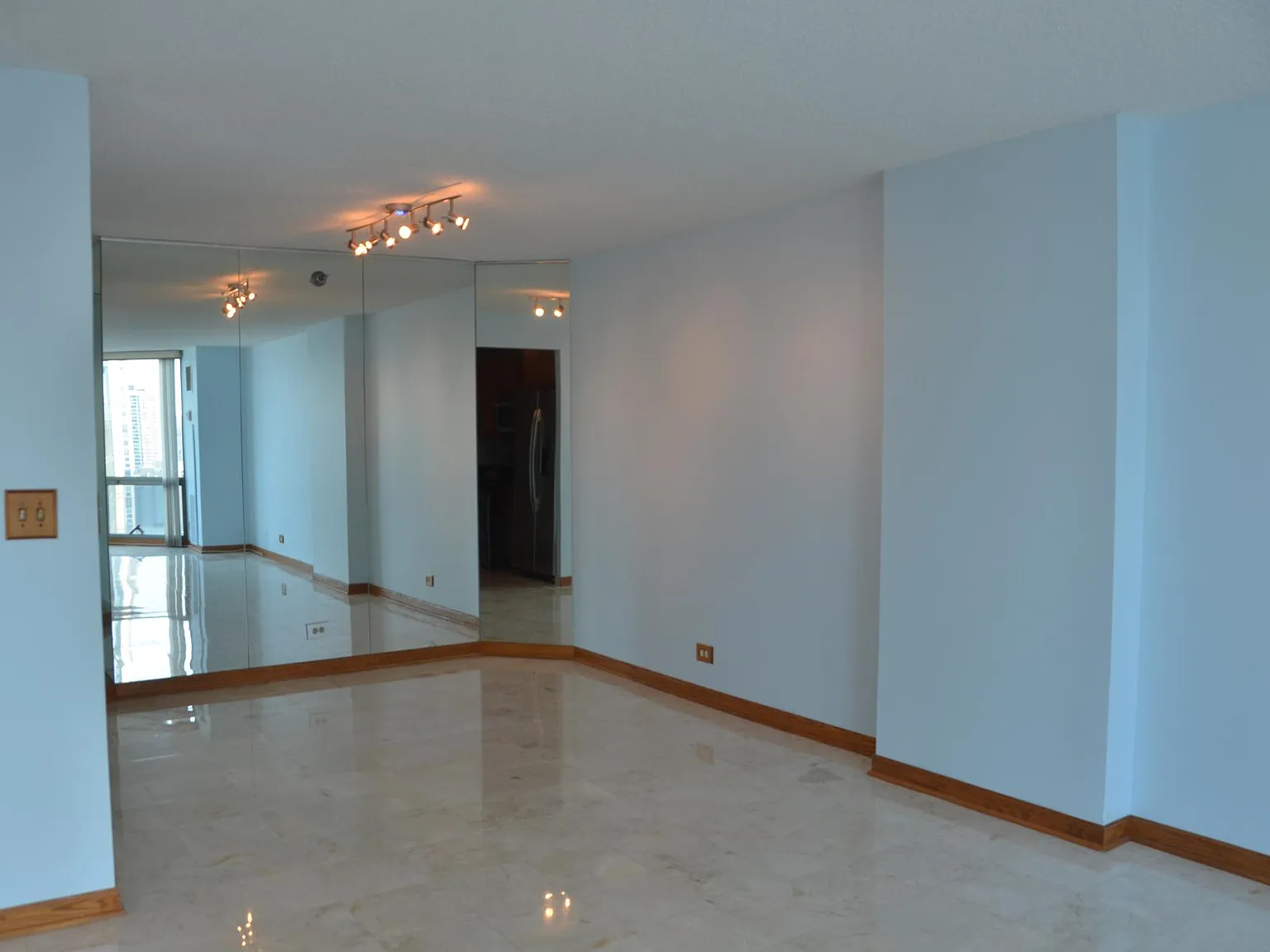 2 bed, $3,400 — Photo 2