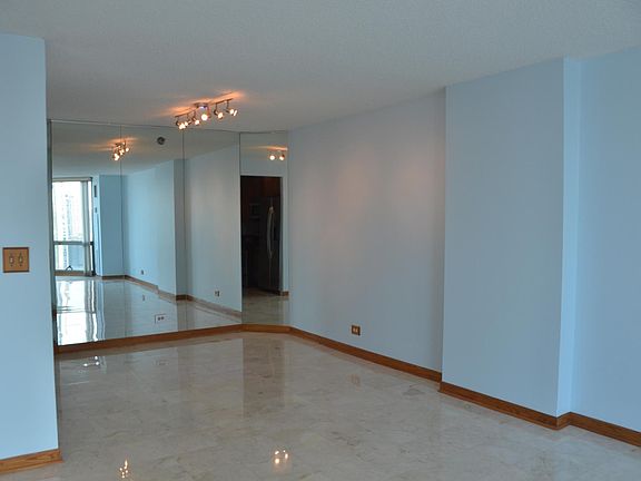 2nd image of 195 N Harbor Dr APT 4501