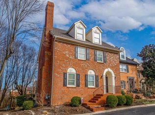 275 Patchen Dr, Lexington, KY 40517