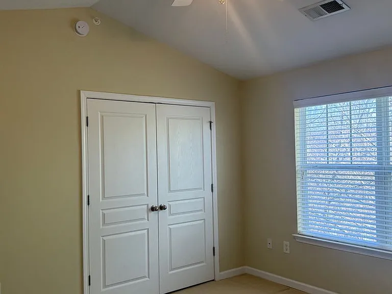 1830-208 Candlewood Ct — Photo 12