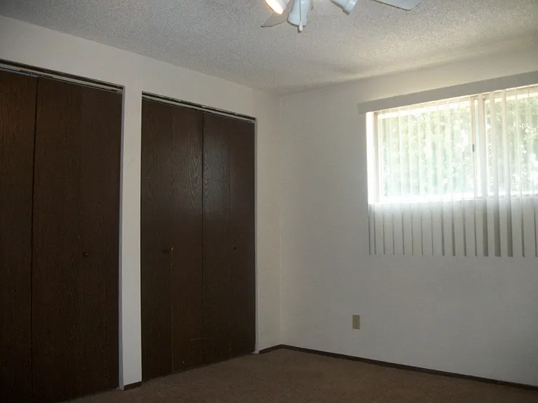 1x1 Bedroom
