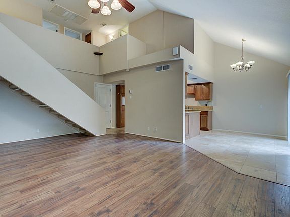 3rd image of 3807 N 30th St Unit 17