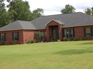 830 Highway 90 W, Holt, FL 32564