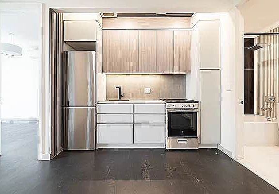 2nd image of 224 Winthrop St #2B