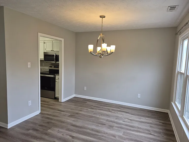 5641 Pepperbush Dr — Photo 7