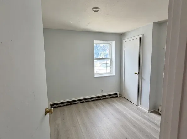 80 Academy St APT 3, Poughkeepsie, NY 12601