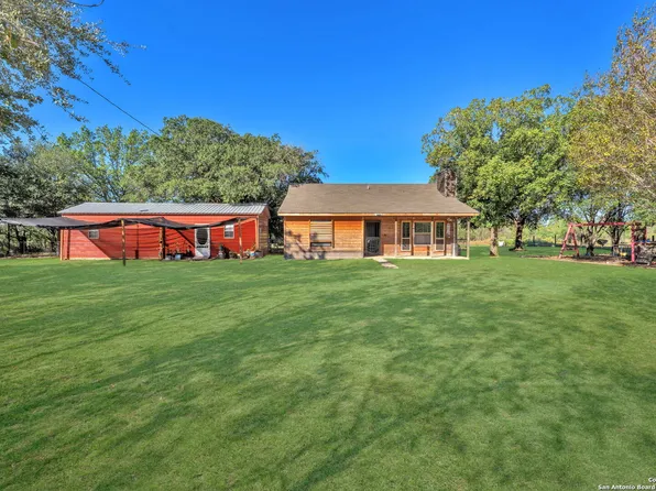 17685 WISDOM RD, Lytle, TX 78052