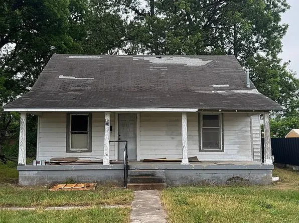 919 SW 2nd St, Walnut Ridge, AR 72476