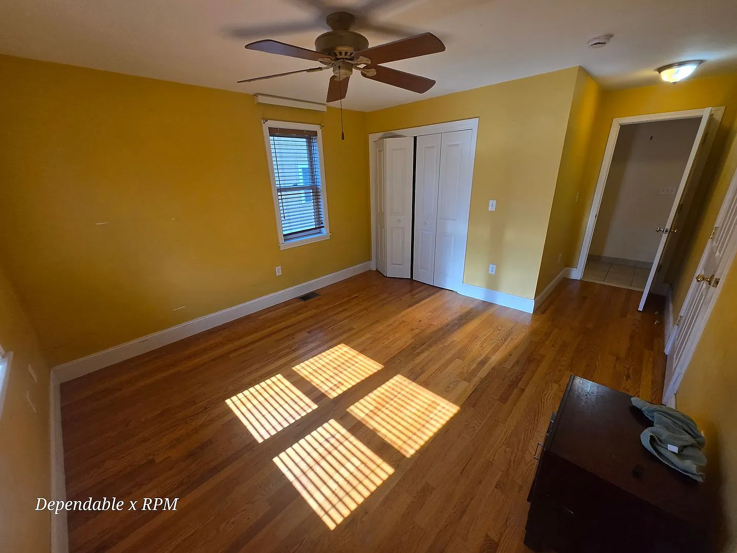 Spacious and Rare 3 Bd 2 Bath Near Fort Hill With Off Street Parking — Photo 3