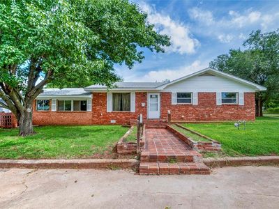 420 E 12th St, Chandler, OK, 74834