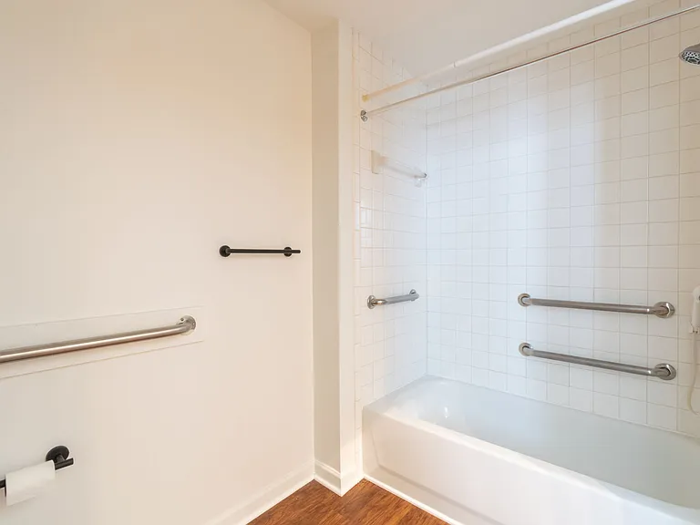 1528 Ralph David Abernathy Blvd SW #B104 — Photo 17