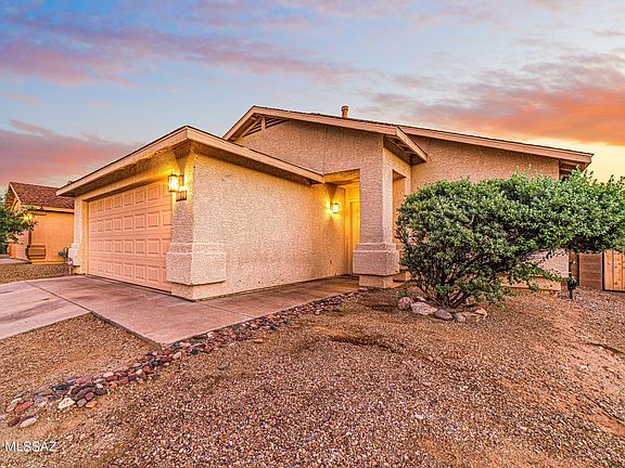 3rd image of 8010 E Sundew Dr