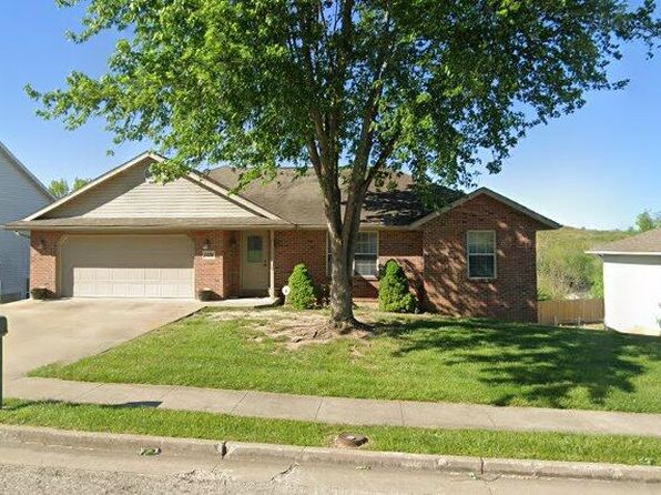 1526 La Hacienda Ct