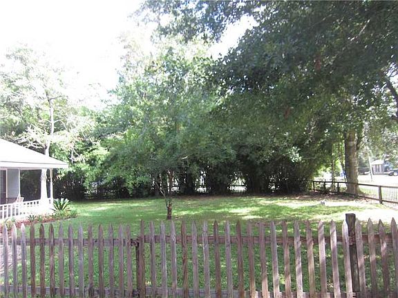 2nd image of 60365 Citron Dr