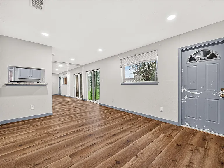 3102 Knotty Oaks Trl — Photo 11