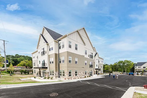 Riverbend Flats Apartments Photo 1